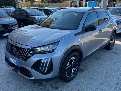 Peugeot 2008 BlueHDi 130 S&amp;S EAT8 Allure Pack del 2024 usata a Fisciano