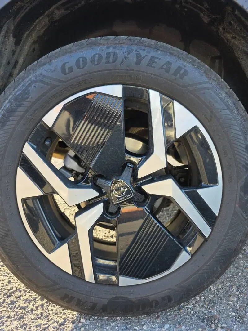 Peugeot 2008 usata a Salerno (14)