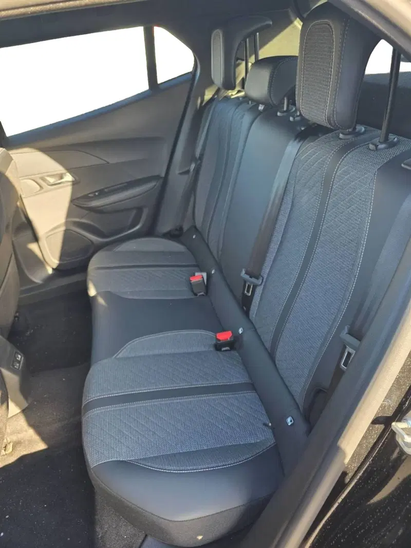 Peugeot 2008 usata a Salerno (7)