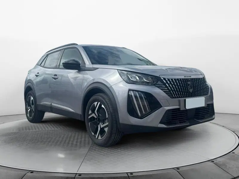 Peugeot 2008 nuova a Salerno (2)