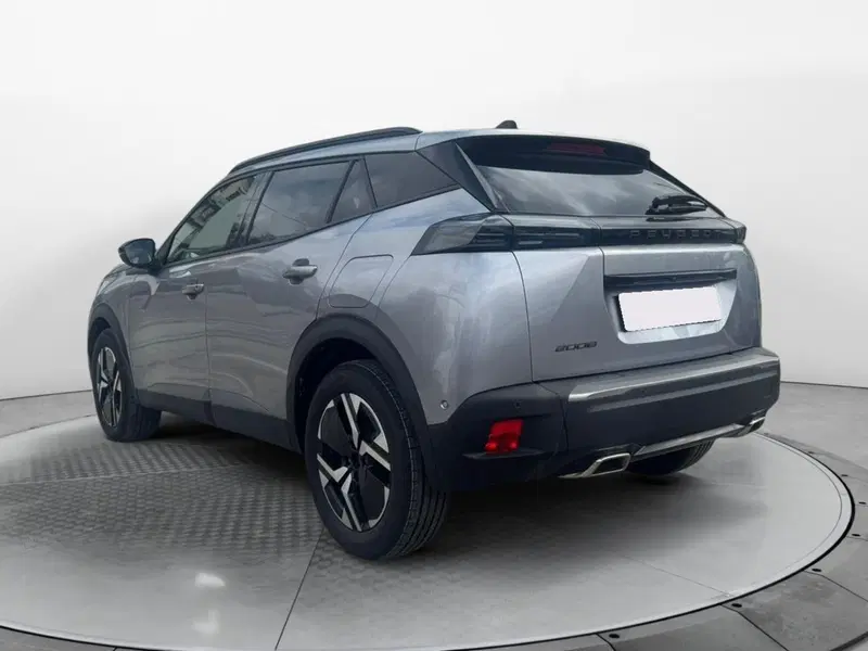 Peugeot 2008 nuova a Salerno (3)