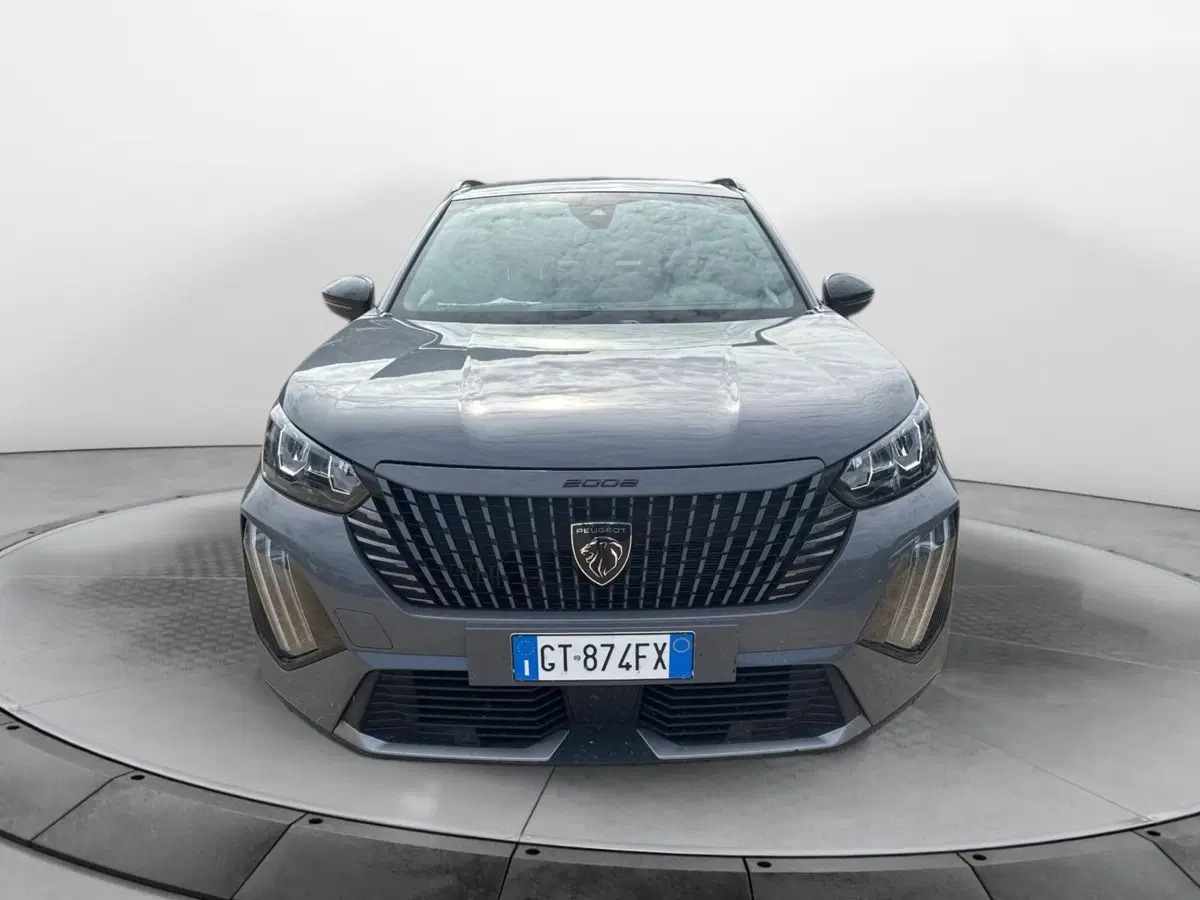 Peugeot 2008 usata a Salerno (4)