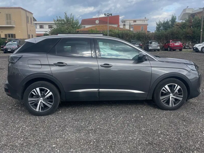 Peugeot 3008 usata a Salerno (18)