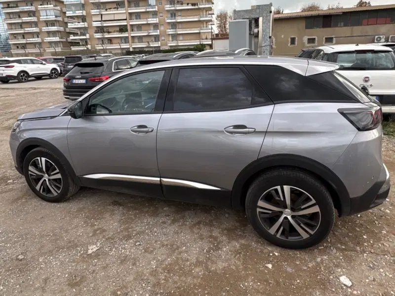 Peugeot 3008 usata a Salerno (13)