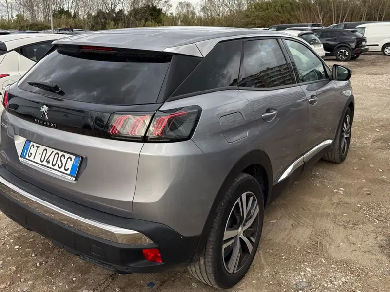 Peugeot 3008 usata a Salerno (4)