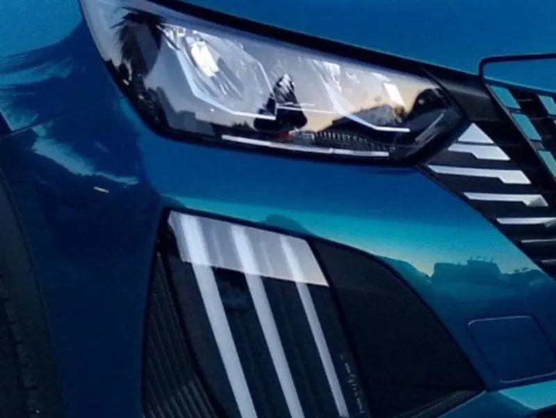 Peugeot 2008 usata a Salerno (18)