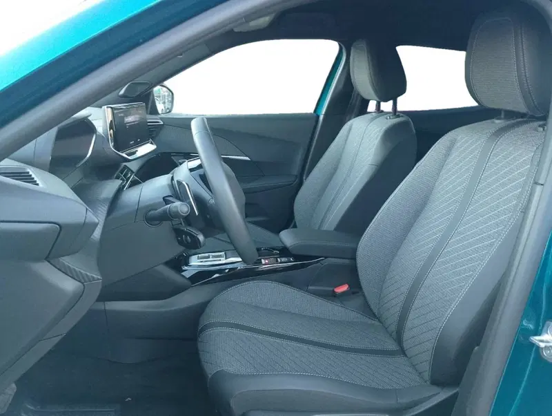 Peugeot 2008 usata a Salerno (6)