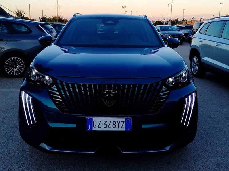 Peugeot 2008 usata a Salerno (9)