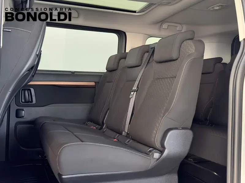 Toyota Proace Verso usata a Brescia (12)