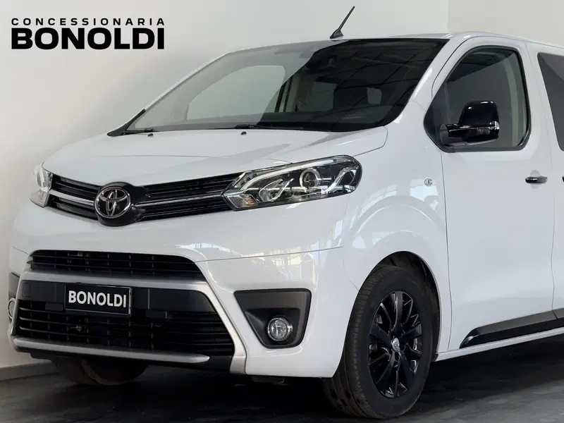Toyota Proace Verso usata a Brescia (2)