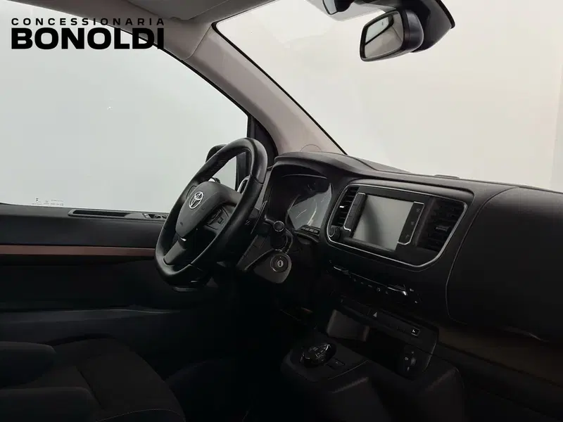 Toyota Proace Verso usata a Brescia (20)