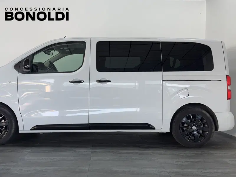 Toyota Proace Verso usata a Brescia (3)
