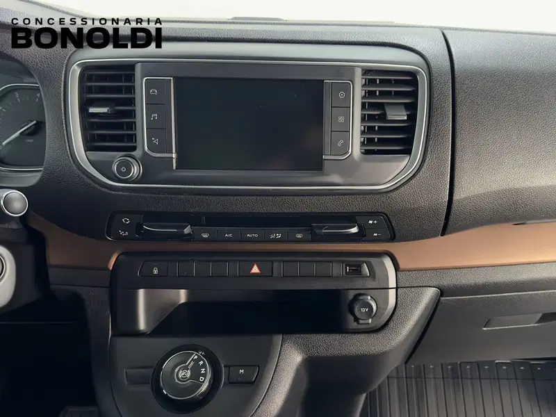 Toyota Proace Verso usata a Brescia (8)