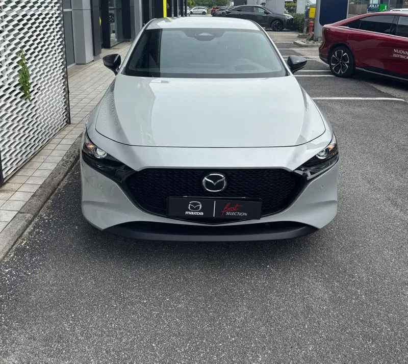 Mazda Mazda3 nuova a Frosinone