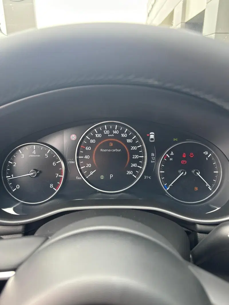 Mazda Mazda3 nuova a Frosinone (10)