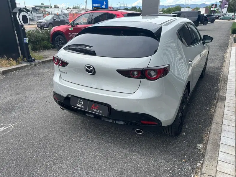 Mazda Mazda3 nuova a Frosinone (3)