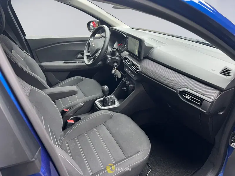Dacia Sandero Streetway usata a Milano (11)