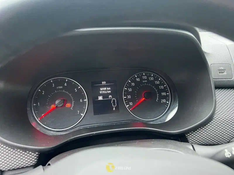 Dacia Sandero Streetway usata a Milano (5)
