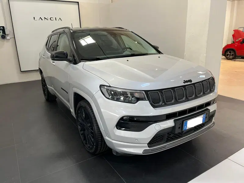 Jeep Compass usata a Lucca (3)