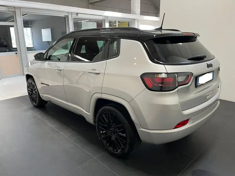 Jeep Compass usata a Lucca (7)