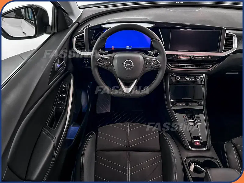 Opel Grandland usata a Milano (10)