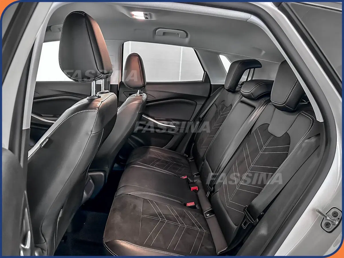 Opel Grandland usata a Milano (11)