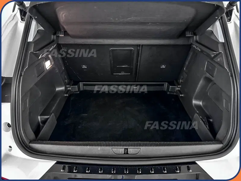 Opel Grandland usata a Milano (12)