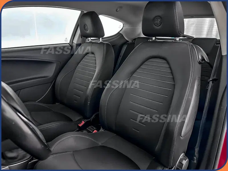 Alfa Romeo MiTo usata a Milano (8)
