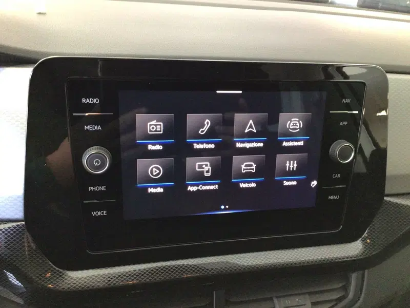Volkswagen T-Cross nuova a Genova (17)