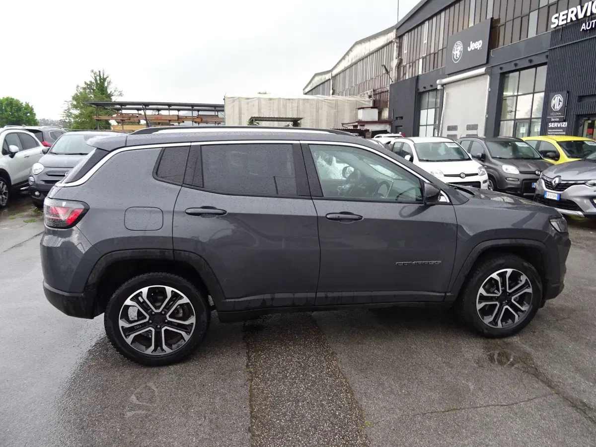 Jeep Compass usata a Lucca (5)