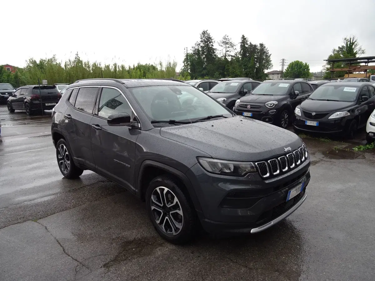 Jeep Compass usata a Lucca (6)