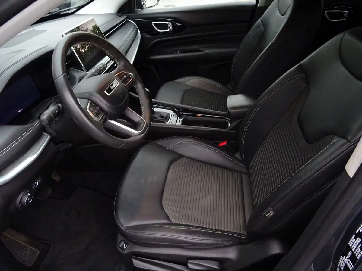 Jeep Compass usata a Lucca (9)