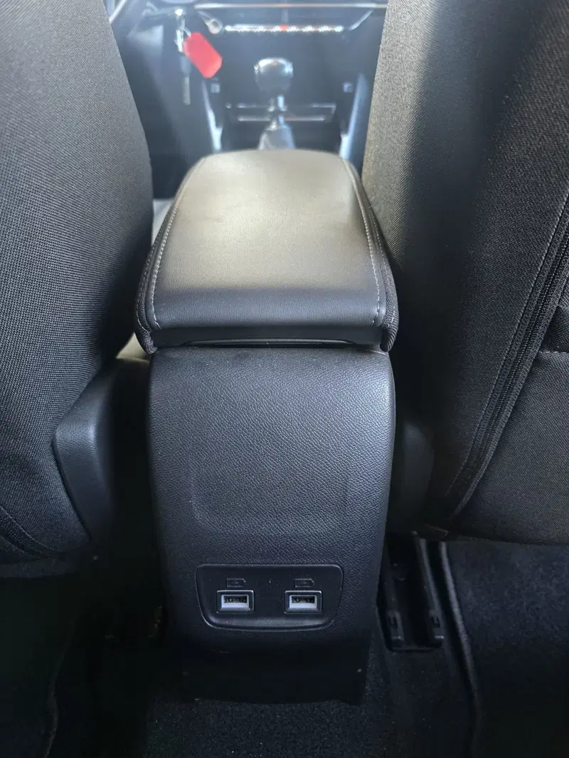 Peugeot 208 usata a Massa-Carrara (15)