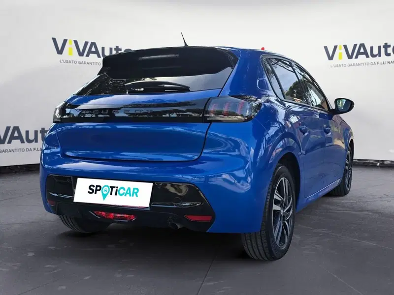 Peugeot 208 usata a Massa-Carrara (2)
