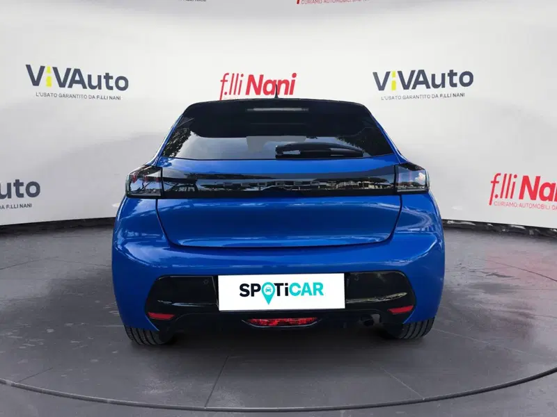 Peugeot 208 usata a Massa-Carrara (4)
