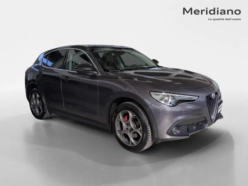 Alfa Romeo Stelvio usata a Agrigento (6)