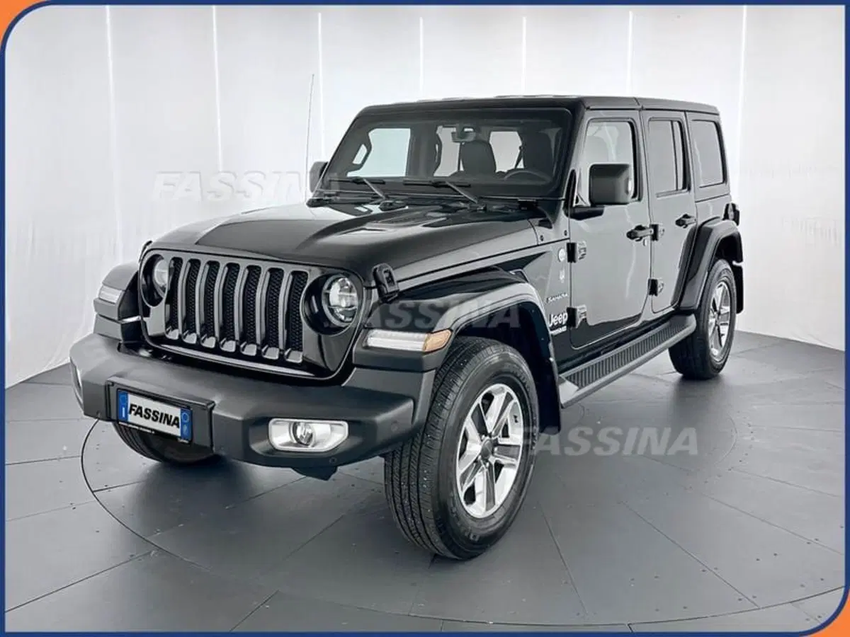 Jeep Wrangler Unlimited usata a Milano (3)