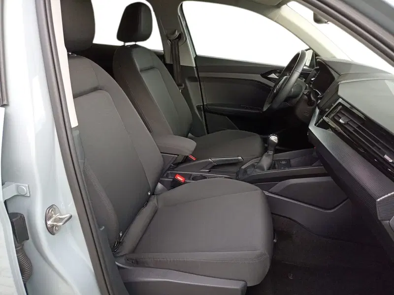 Audi A1 allstreet usata a Bari (11)