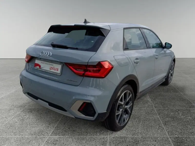 Audi A1 allstreet usata a Bari (2)