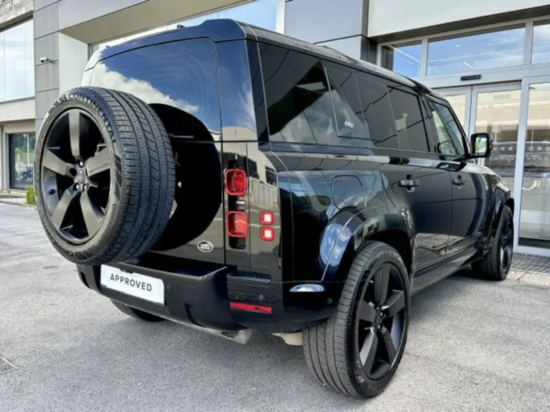 Land Rover Defender usata a Pesaro-Urbino (2)