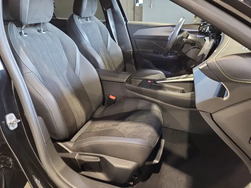 Peugeot 408 usata a Vicenza (16)