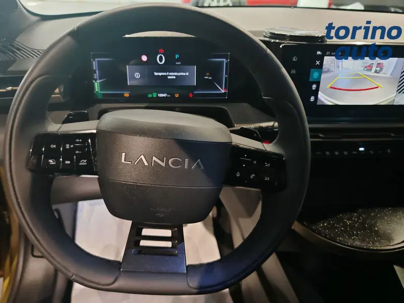 Lancia Ypsilon usata a Torino (12)