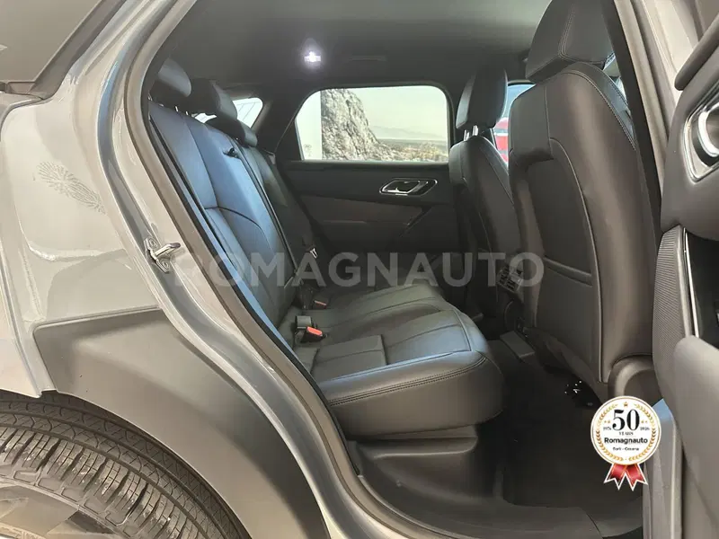 Land Rover Range Rover Velar usata a Forlì-Cesena (11)