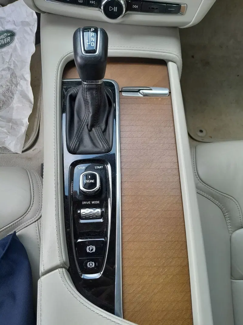 Volvo V90 usata a Cuneo (13)