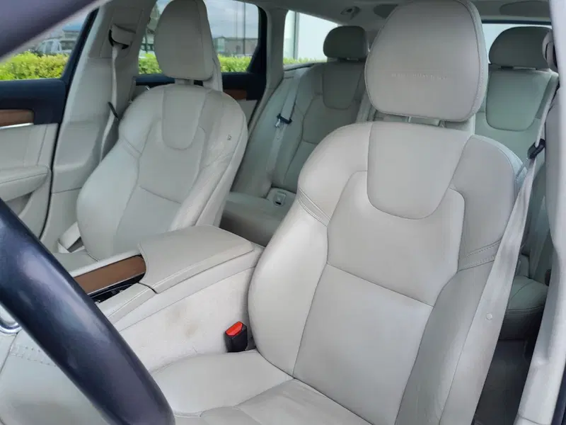 Volvo V90 usata a Cuneo (14)
