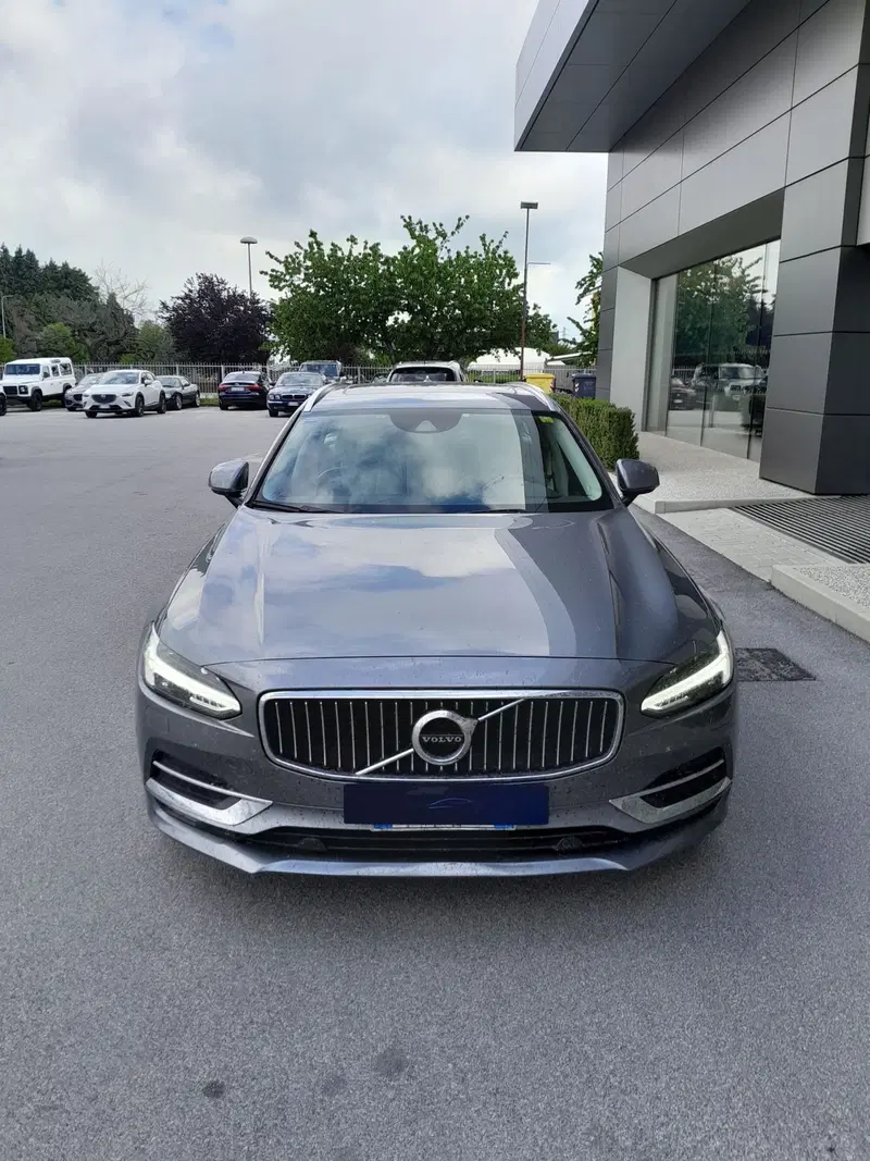 Volvo V90 usata a Cuneo (2)