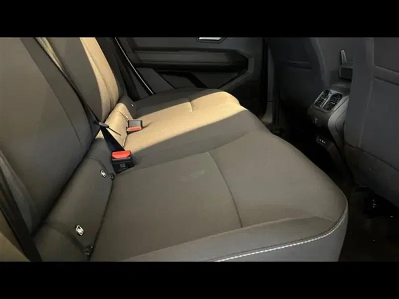 Dacia Bigster nuova a Firenze (13)