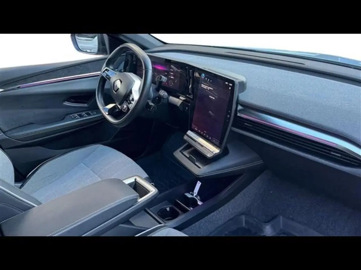 Renault Megane E-Tech Electric usata a Firenze (11)