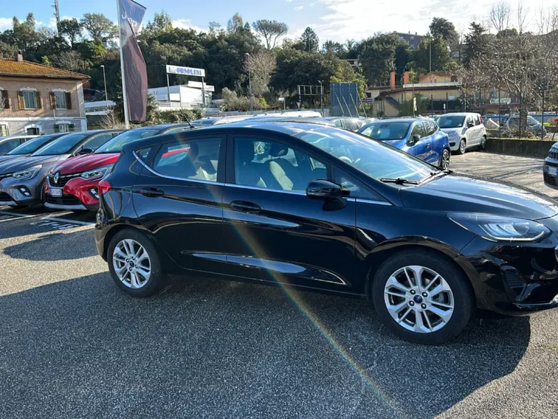 Ford Fiesta usata a Latina (6)