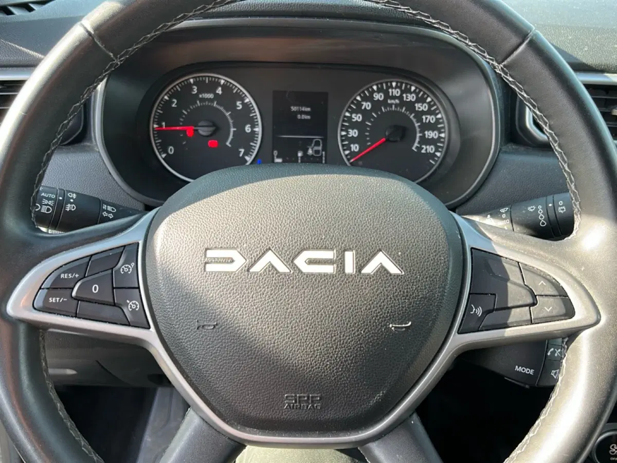 Dacia Duster usata a Latina (15)